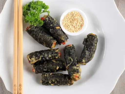 Crispy Seaweed Rolls with Sesame